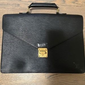 LOUIS VUITTON Epi Serviette Ambassadeur Briefcase